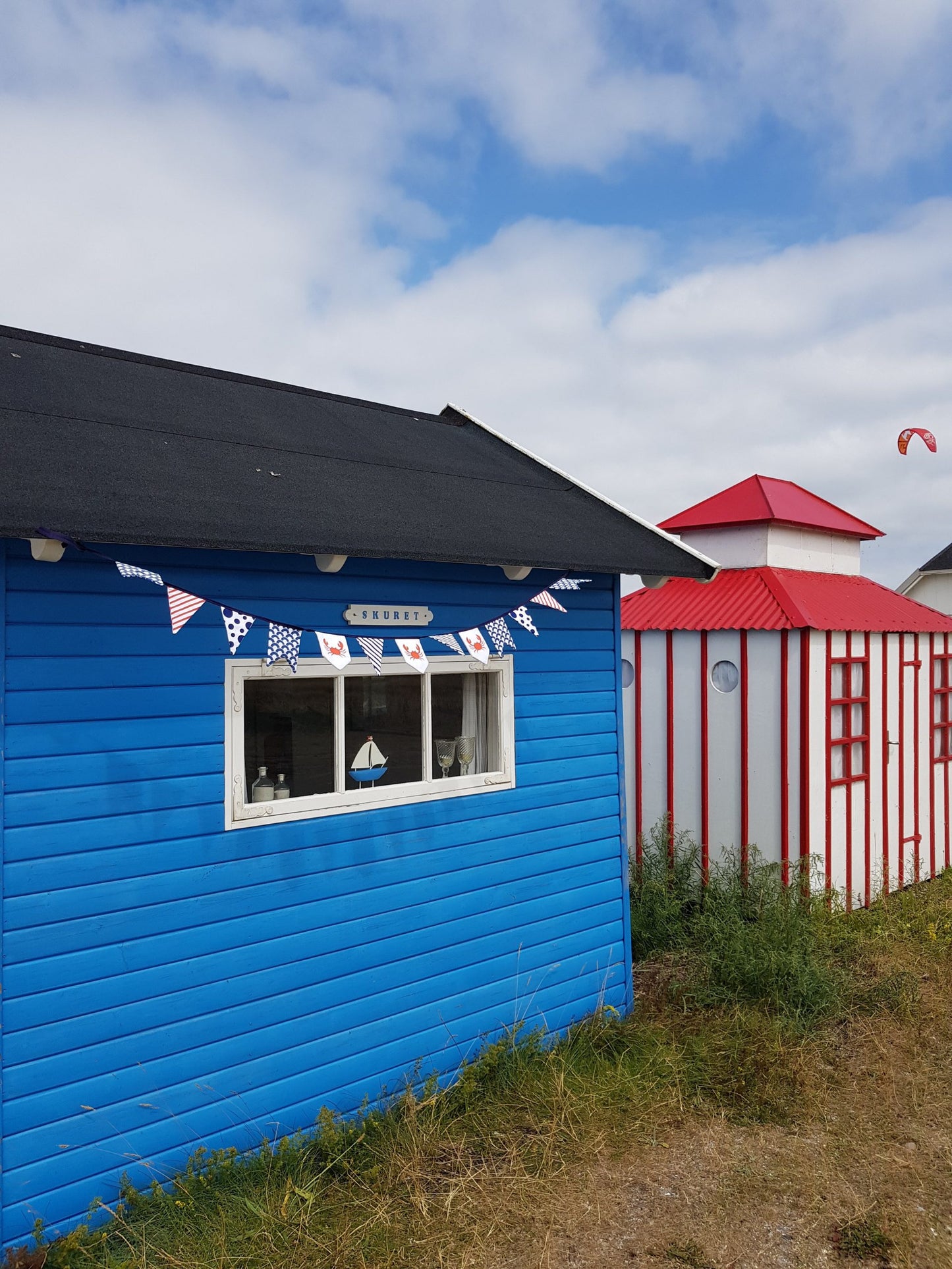 Jester 2 - Pennant Chain - Stencil & Cut File