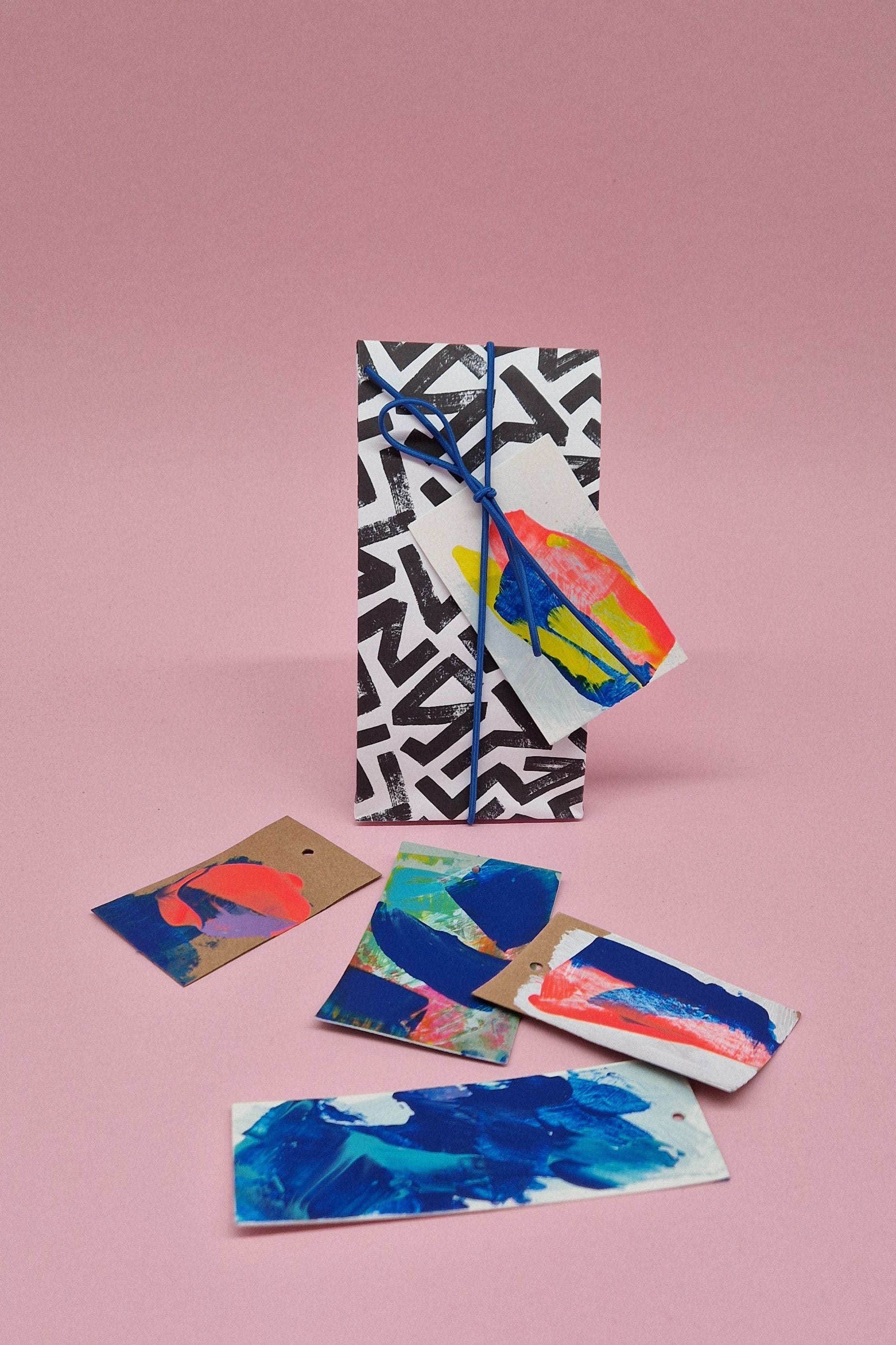 Abstract Art - Gift Tag DIY