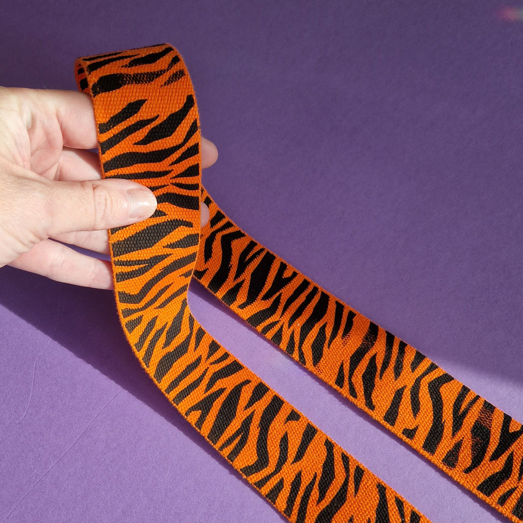 Wild Stripes Webbing - Stencil & Cut File