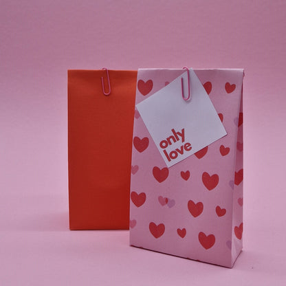 Love & Hearts - Geschenktüten-Vorlage