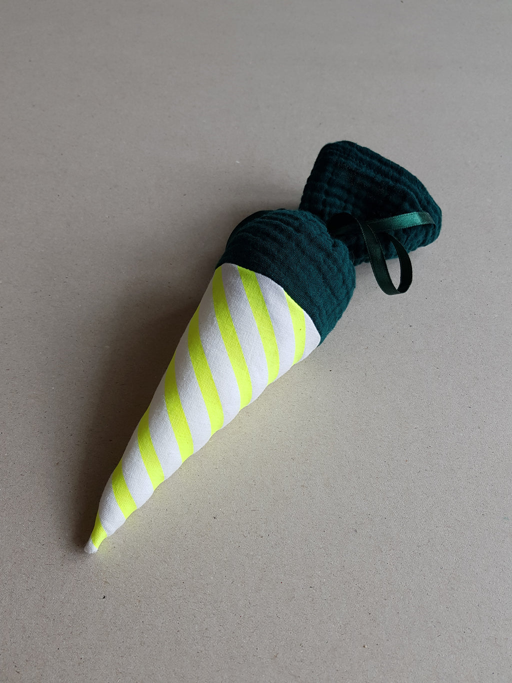 Stripes - Mini-Schultüte - Stencil & Cut File