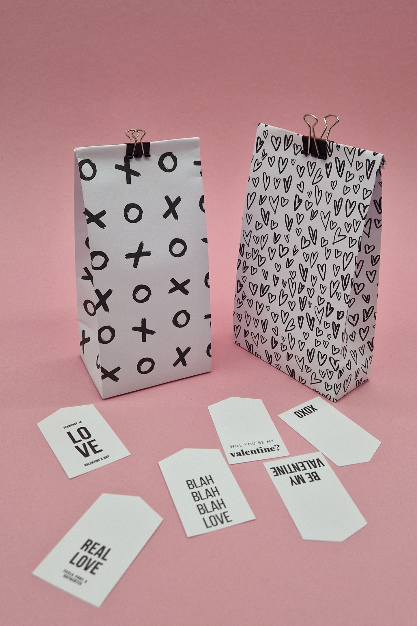 XO Pattern DIY Gift Bag Template in 5 sizes - Printable PDF Bundle incl. Bonus Wrapping Paper